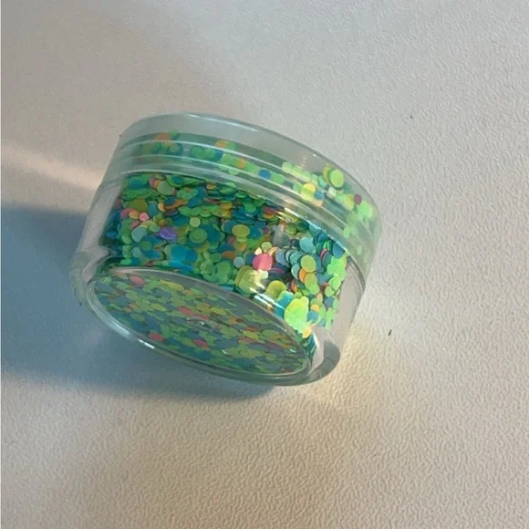 6 Color Nail Confetti - Picture 4 of 11